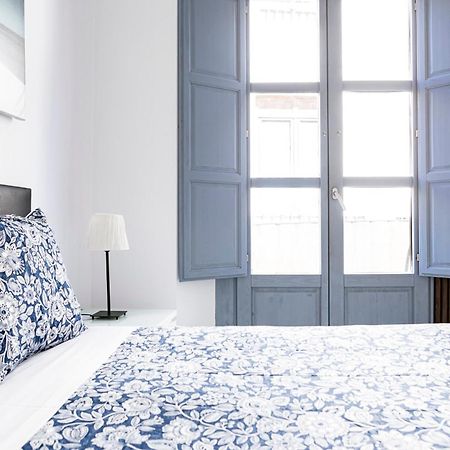 Suites Picasso مالقة المظهر الخارجي الصورة