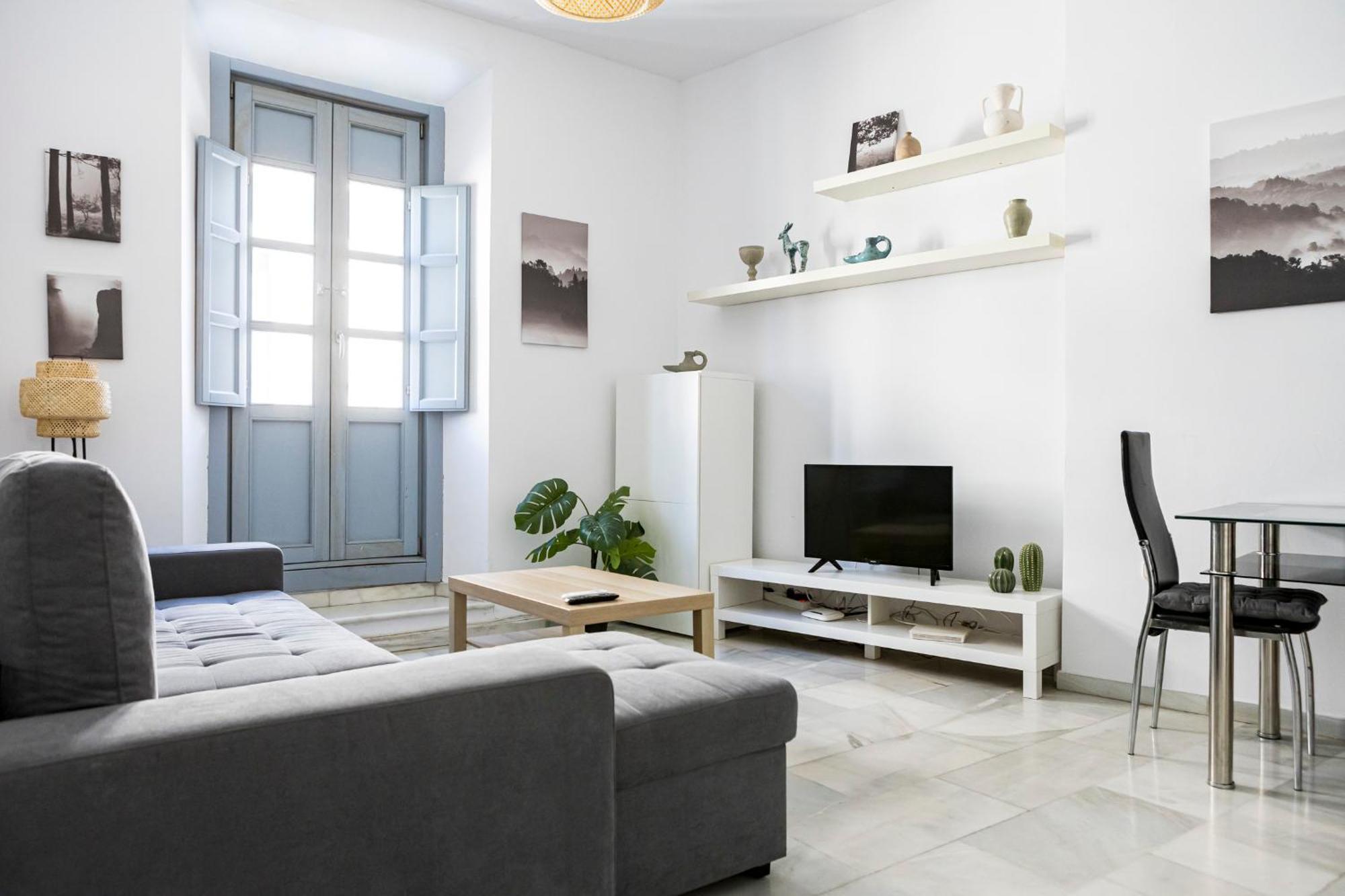 Suites Picasso مالقة المظهر الخارجي الصورة