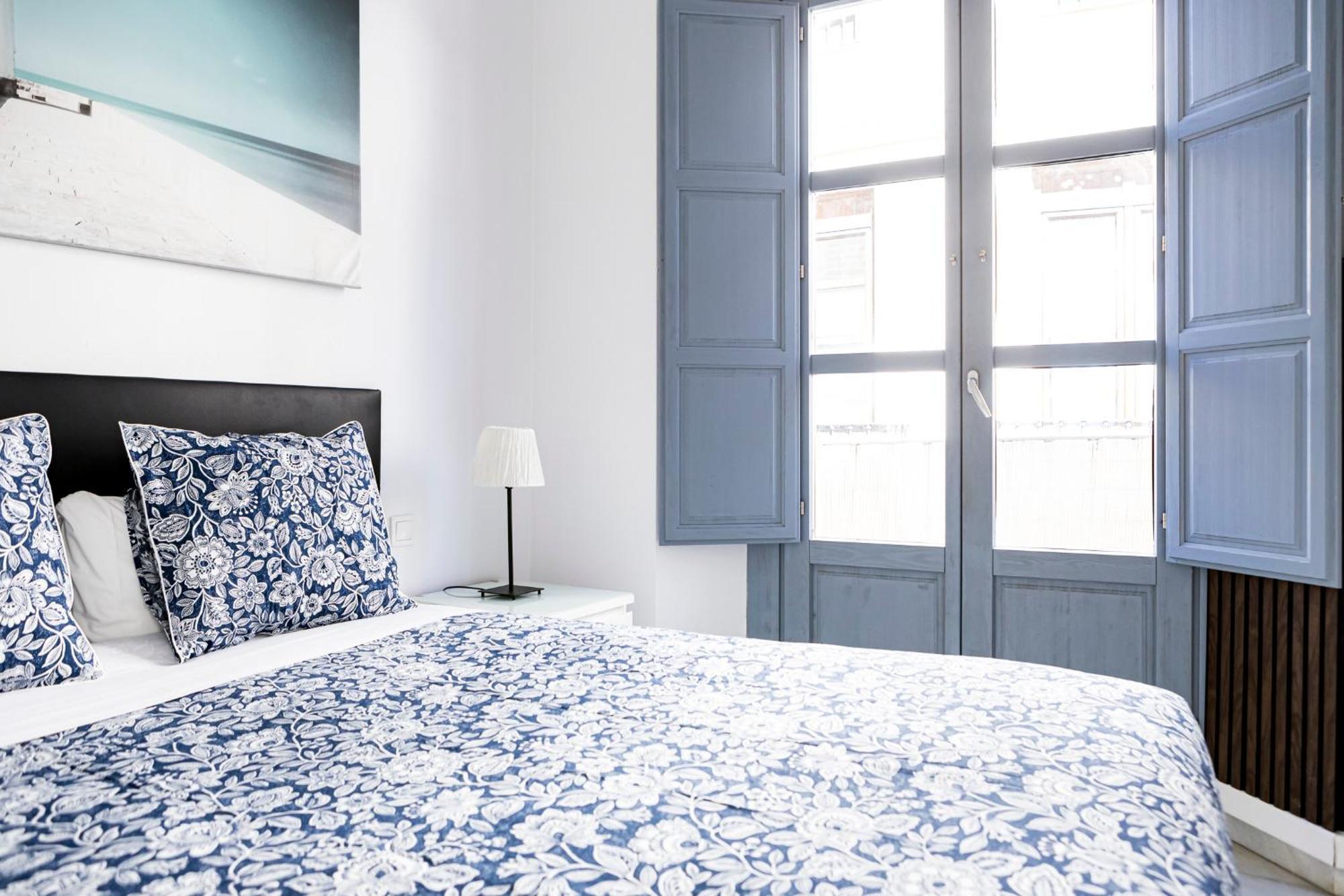 Suites Picasso مالقة المظهر الخارجي الصورة