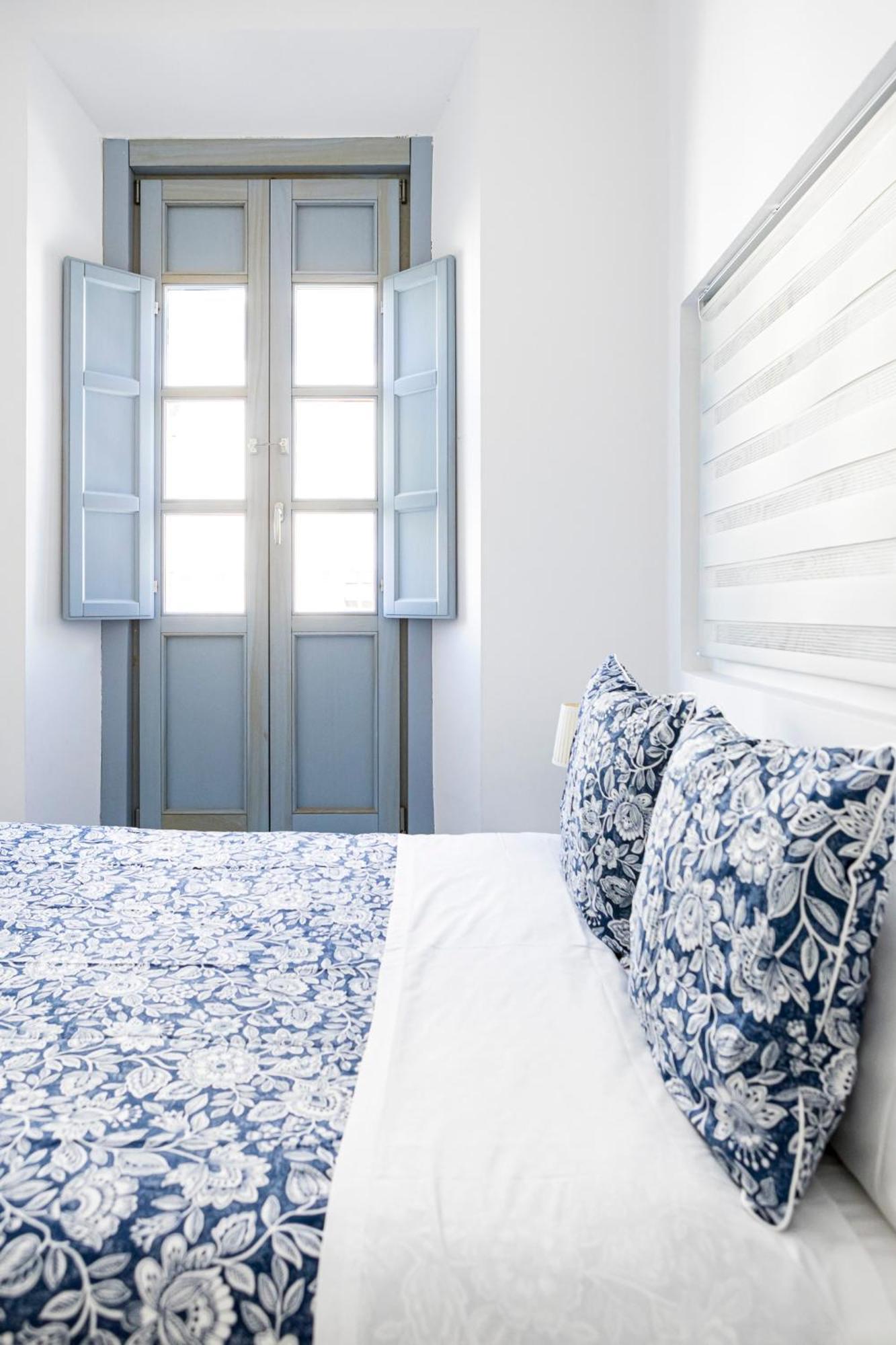 Suites Picasso مالقة المظهر الخارجي الصورة