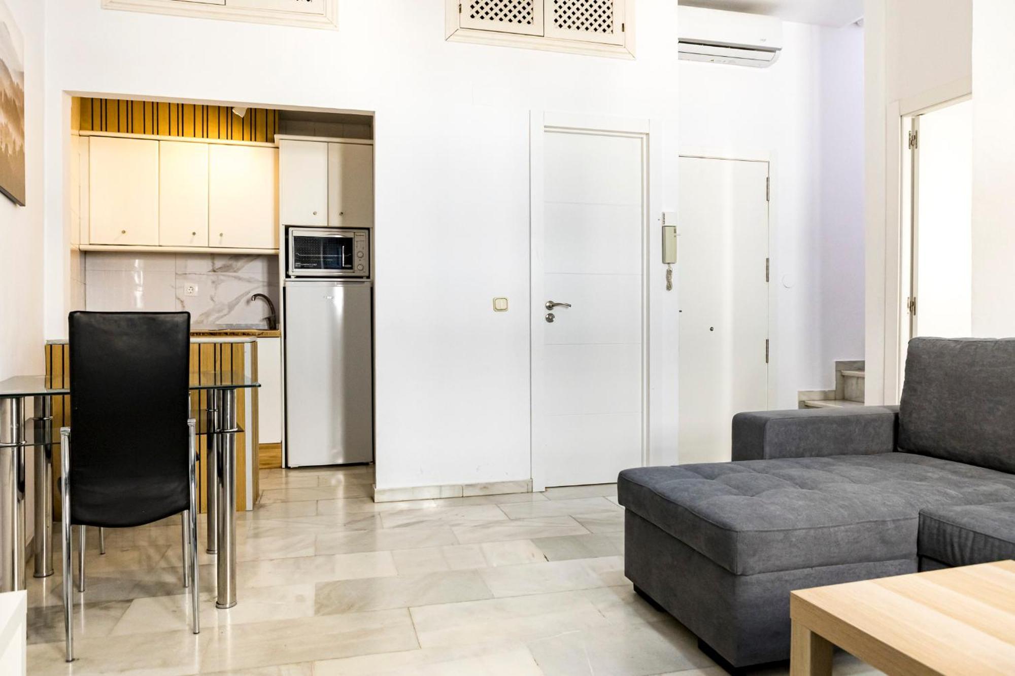 Suites Picasso مالقة المظهر الخارجي الصورة
