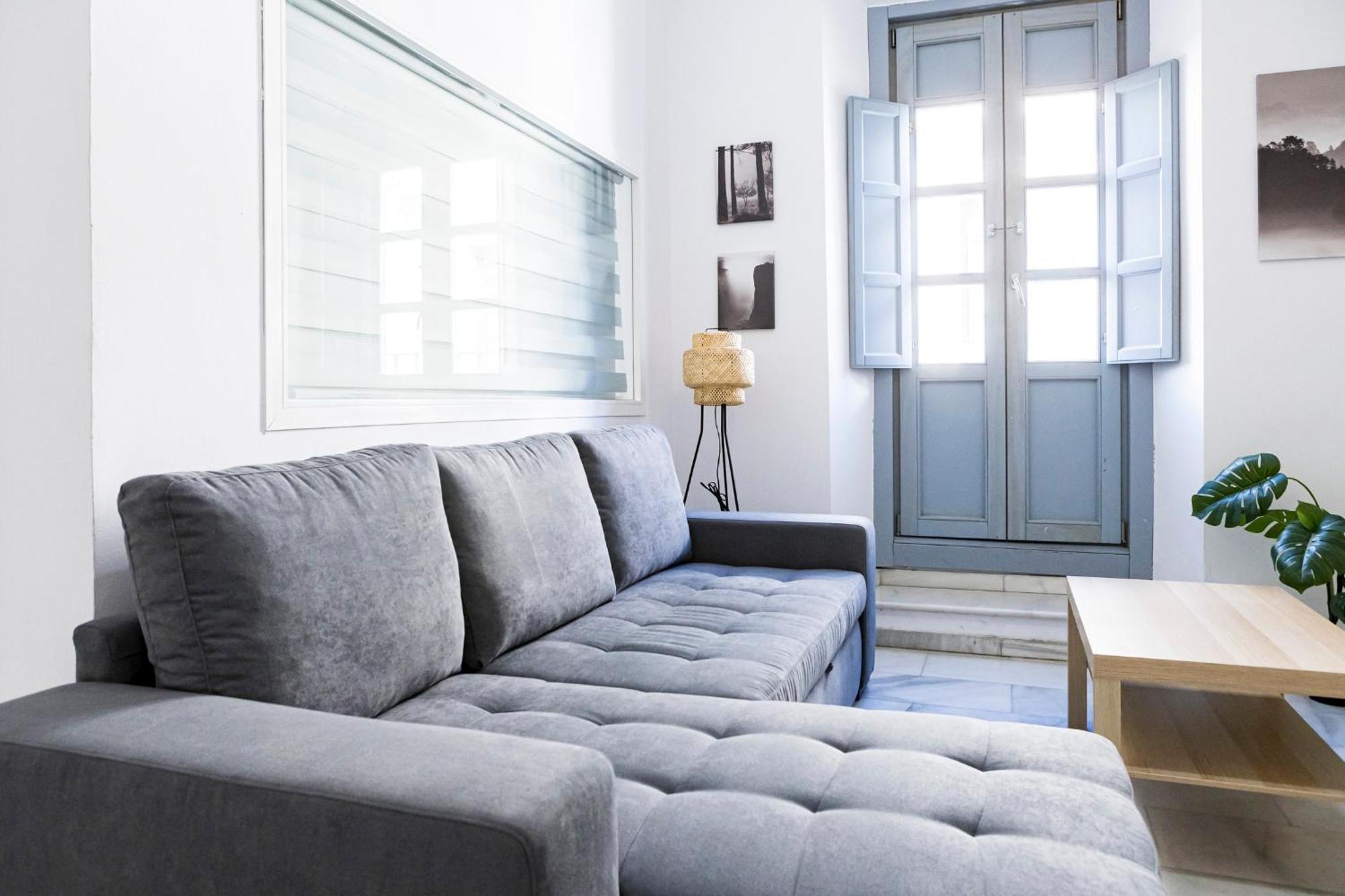 Suites Picasso مالقة المظهر الخارجي الصورة